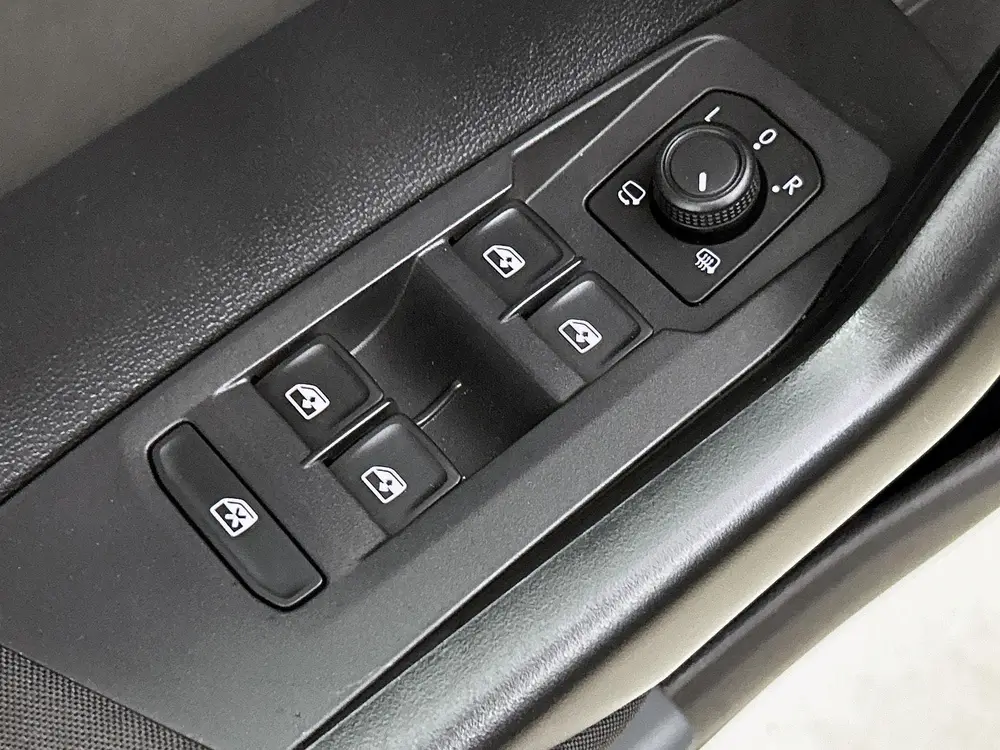 Volkswagen Polo 1.0 TSI Life Business 95pk | navigatie | App uit 2022, foto 20
