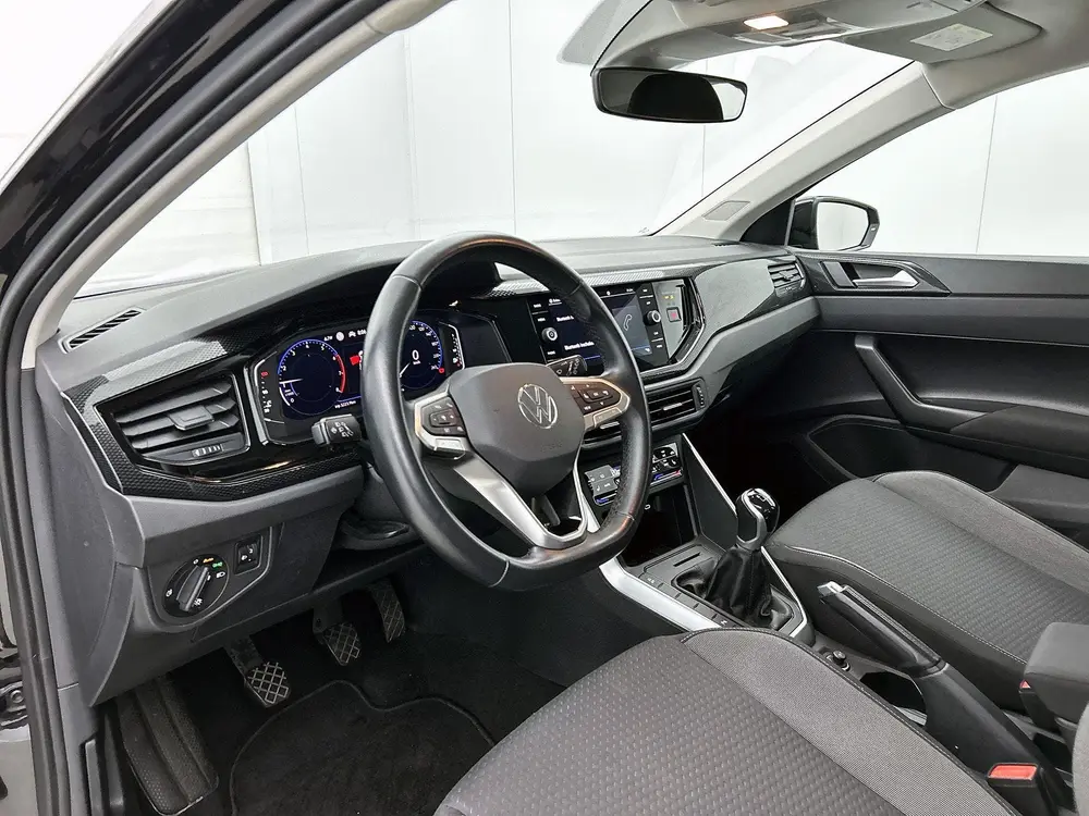 Volkswagen Polo 1.0 TSI Life Business 95pk | navigatie | App uit 2022, foto 8