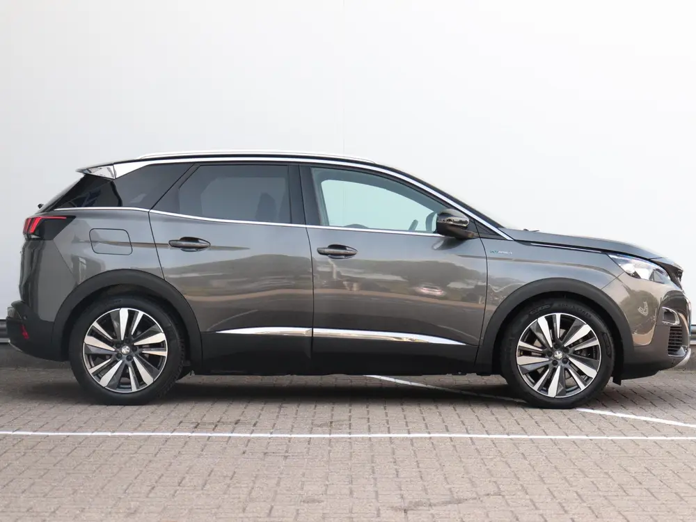 Peugeot 3008 1.6 HYbrid4 300 Première Avantage uit 2020, foto 4