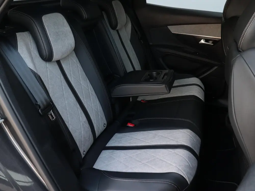 Peugeot 3008 1.6 HYbrid4 300 Première Avantage uit 2020, foto 9
