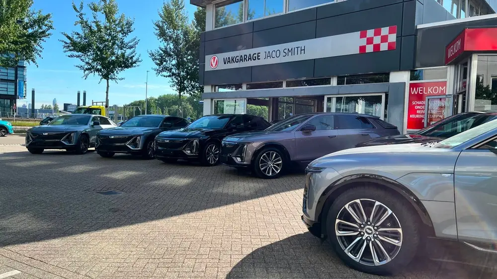 Cadillac Lyriq Sport uit 2025, foto 20