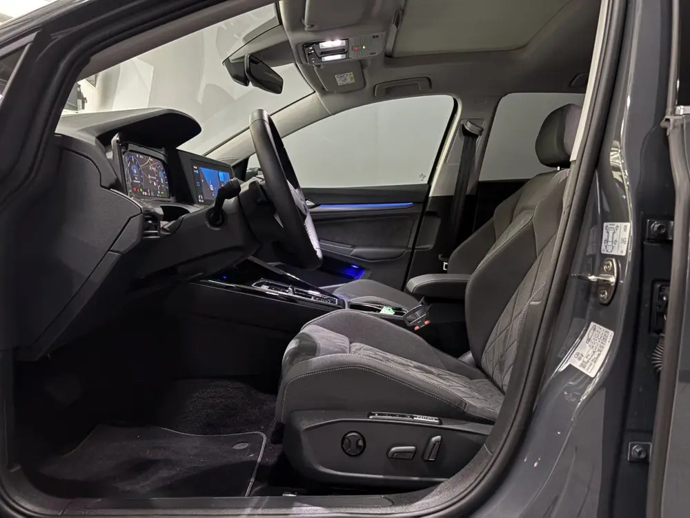 Volkswagen Golf 1.4 eHybrid Pano|Carplay|Camera|204pk uit 2024, foto 11