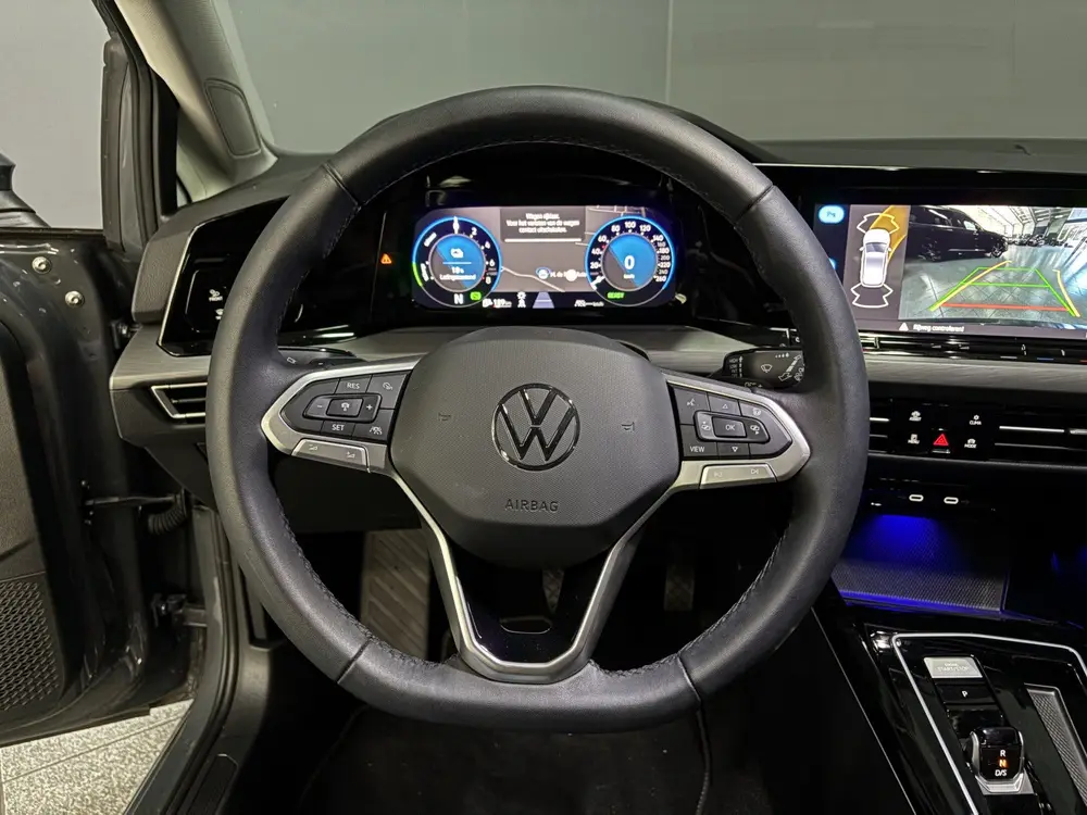 Volkswagen Golf 1.4 eHybrid Pano|Carplay|Camera|204pk uit 2024, foto 14