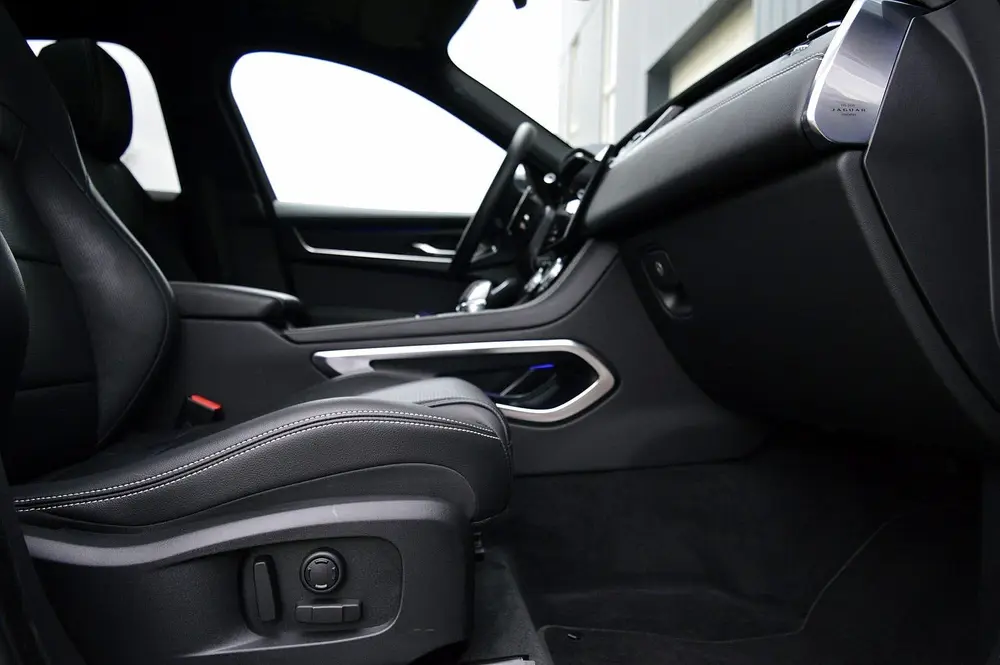 Jaguar F-Pace 2.0 P400e PHEV R-Dynamic Black SOH 95% Rij uit 2023, foto 18