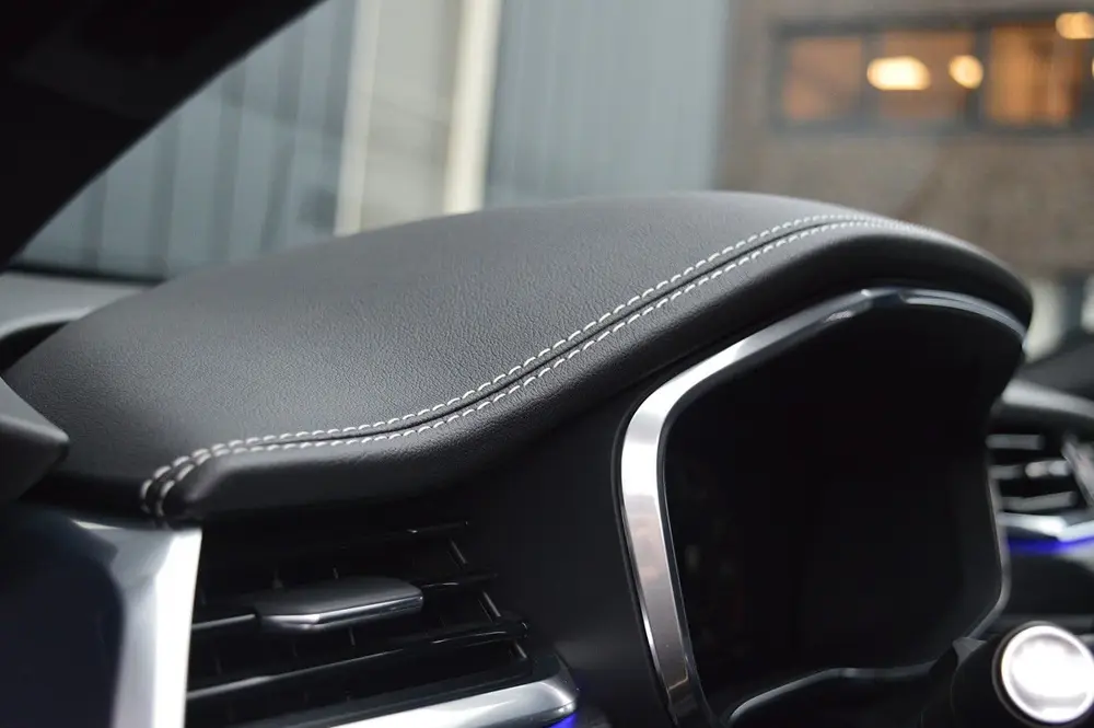 Jaguar F-Pace 2.0 P400e PHEV R-Dynamic Black SOH 95% Rij uit 2023, foto 20