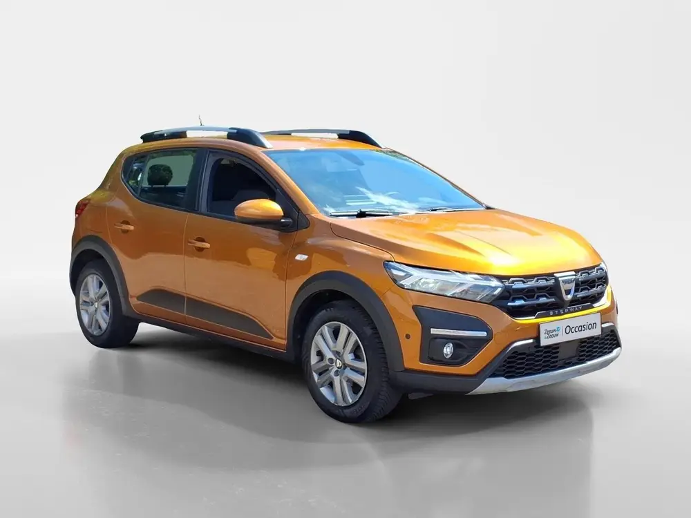 Dacia Sandero 1.0 TCe 100 Bi-Fuel Essential uit 2022, foto 3