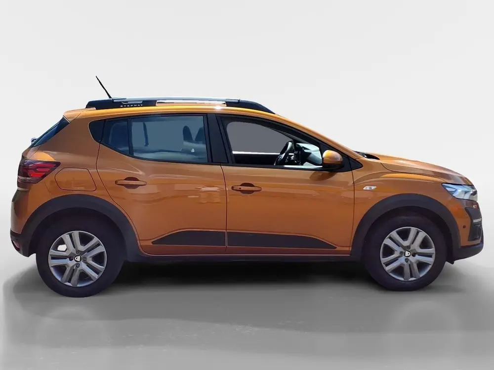 Dacia Sandero 1.0 TCe 100 Bi-Fuel Essential uit 2022, foto 4