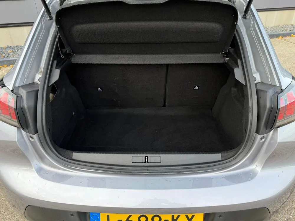 Peugeot 208 1.2 PureTech Blue Lease Active vol opties uit 2021, foto 10