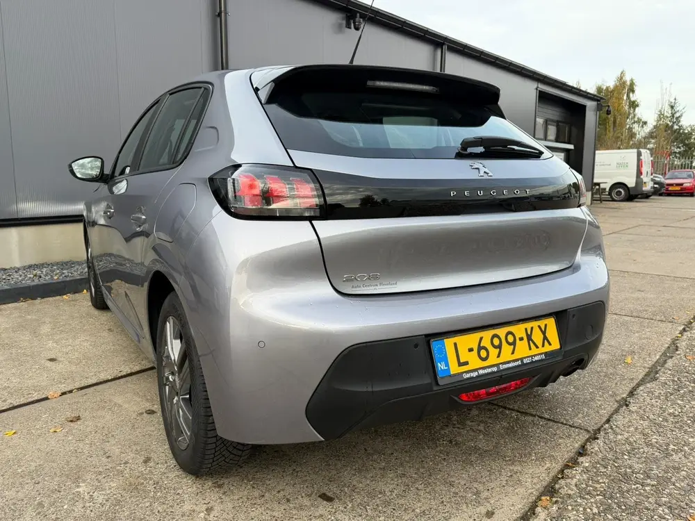 Peugeot 208 1.2 PureTech Blue Lease Active vol opties uit 2021, foto 11