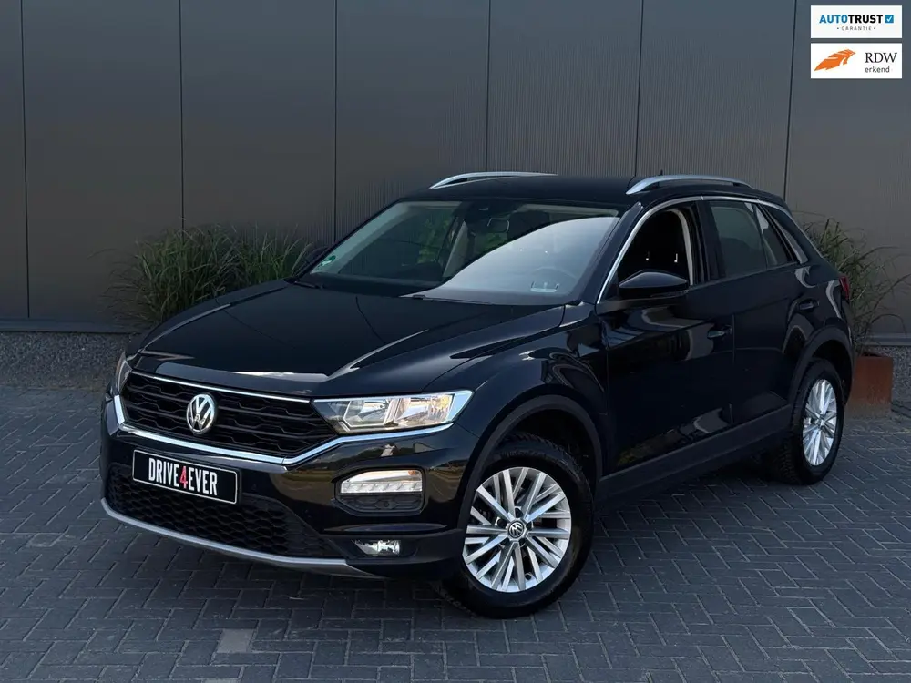 Volkswagen T-Roc 1.5 TSI Style DSG NAVI|PDC|TREKHAAK|AIRCO|M uit 2020