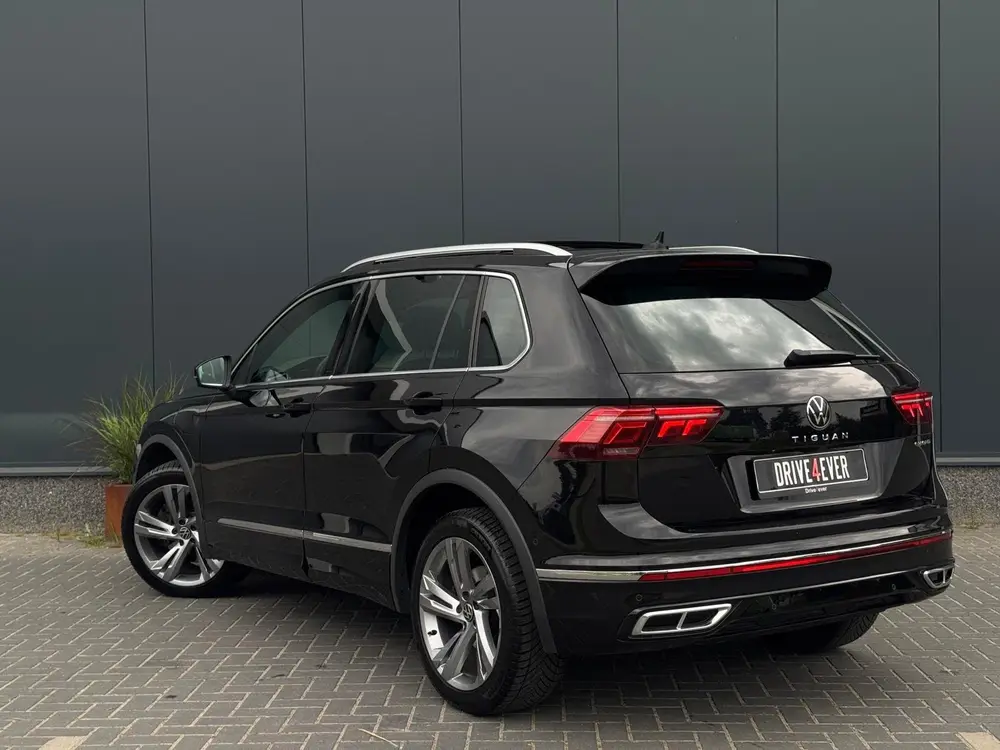 Volkswagen Tiguan 1.4 TSI eHybrid 3x R-Line FULL PANO | NAVI uit 2022, foto 8