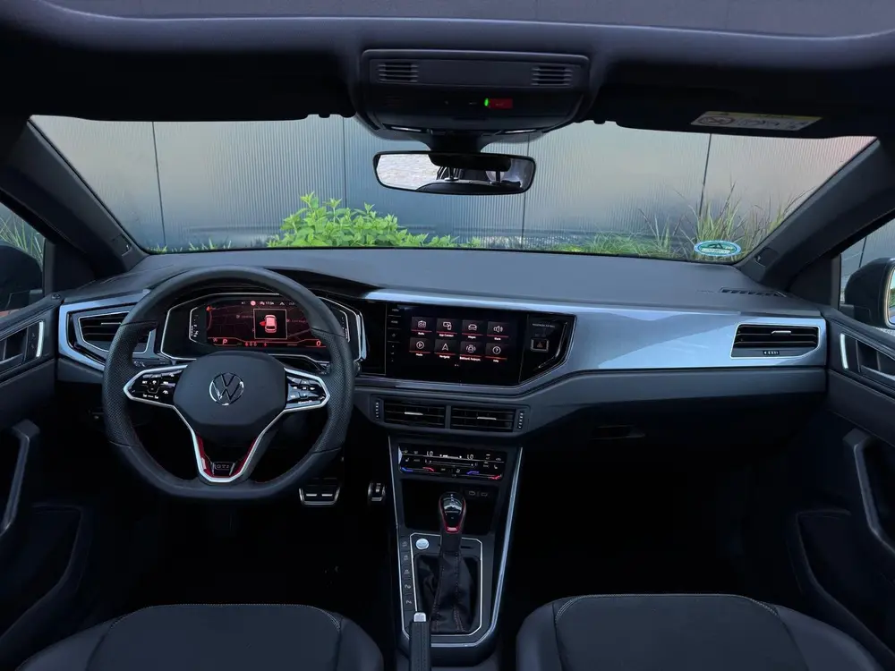 Volkswagen Polo 2.0 TSI GTI M2025 FULL PANO NAVI CAMERA LEDE uit 2024, foto 2
