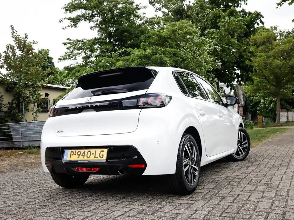 Peugeot 208 1.2 PureTech 100 Allure 1e-Eig. & Dealer-Onderh uit 2022, foto 2