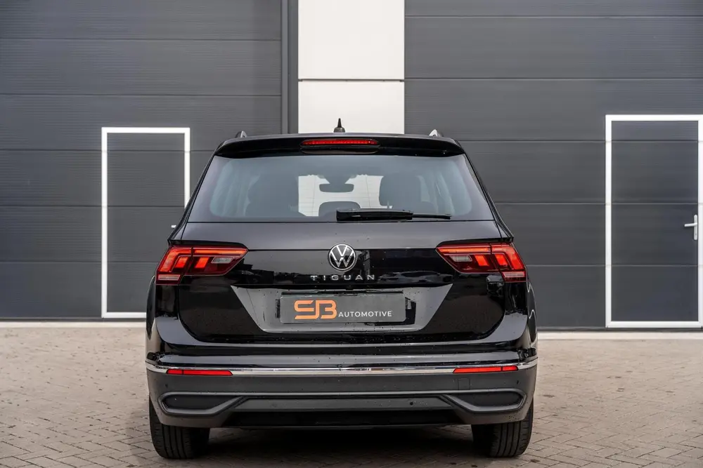 Volkswagen Tiguan 1.5 TSI Life Business Camera|Carplay|Vol! uit 2020, foto 11