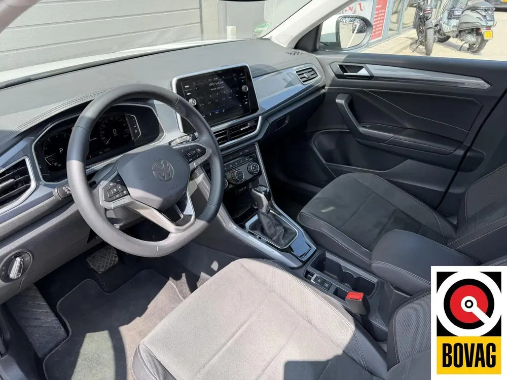 Volkswagen T-Roc 1.5 TSI R-Line 150 pk met trekhaak uit 2025, foto 12