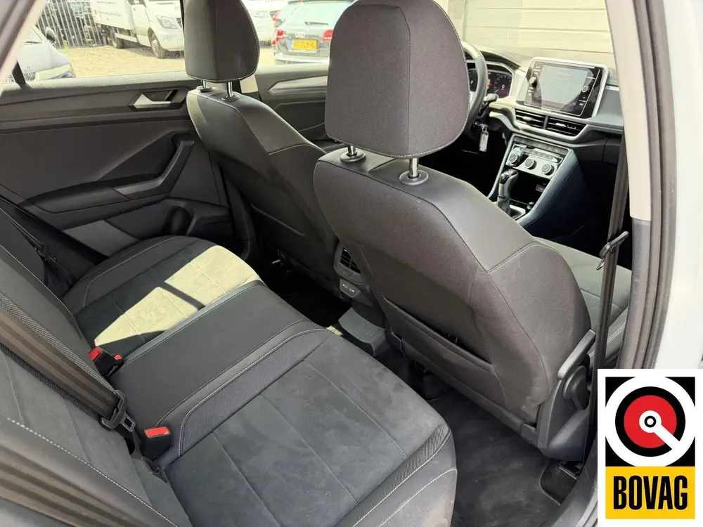 Volkswagen T-Roc 1.5 TSI R-Line 150 pk met trekhaak uit 2025, foto 9