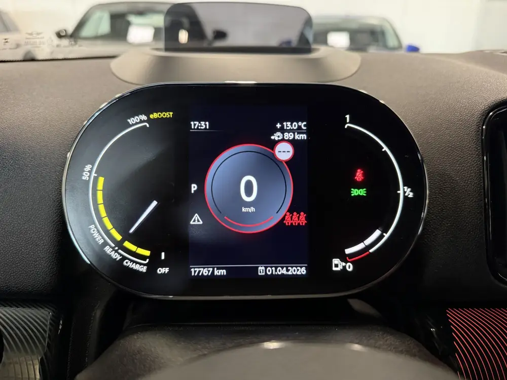 Mini Countryman 2..0 Cooper SE ALL4 Camera uit 2022, foto 12
