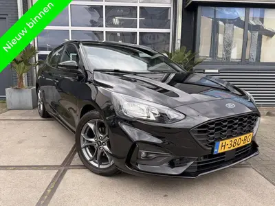 Ford Focus 1.5 EcoB. ST-Line Automaat Carplay DAB+ In uit 2020