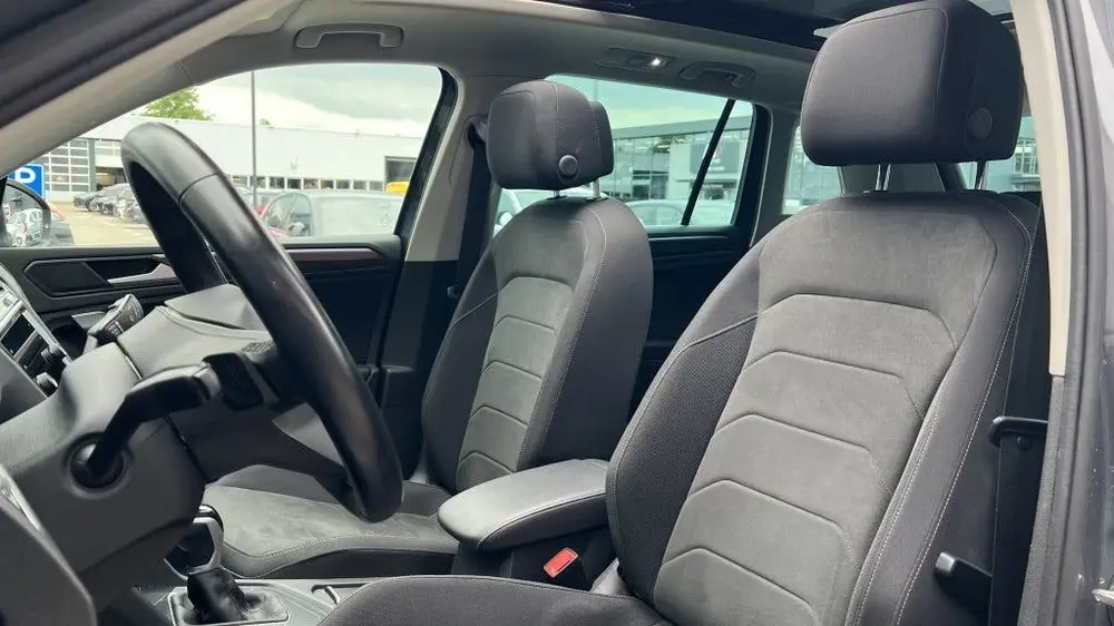 Volkswagen Tiguan 1.4 eHybrid Elegance | Panorama Dak | Came uit 2023, foto 8