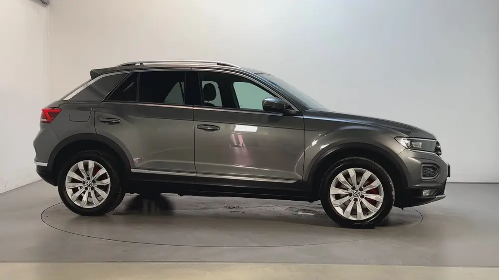 Volkswagen T-Roc 1.5 TSI 150pk DSG Sport Parkeersensoren Nav uit 2020, foto 12