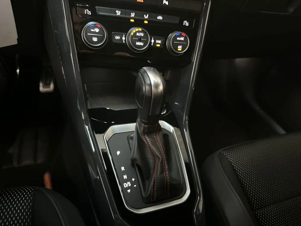 Volkswagen T-Roc 1.5 TSI 150pk DSG Sport Parkeersensoren Nav uit 2020, foto 7