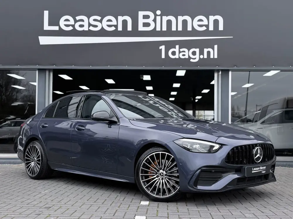 Mercedes-Benz C-Klasse 300e 4MATIC AMG uit 2023, foto 5