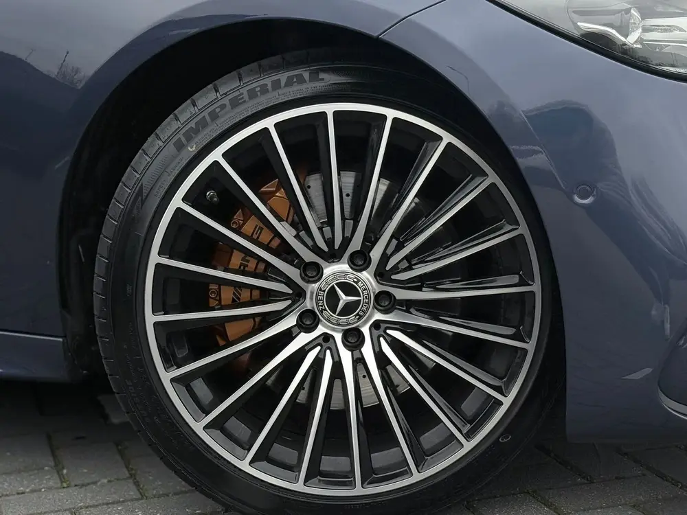 Mercedes-Benz C-Klasse 300e 4MATIC AMG uit 2023, foto 9