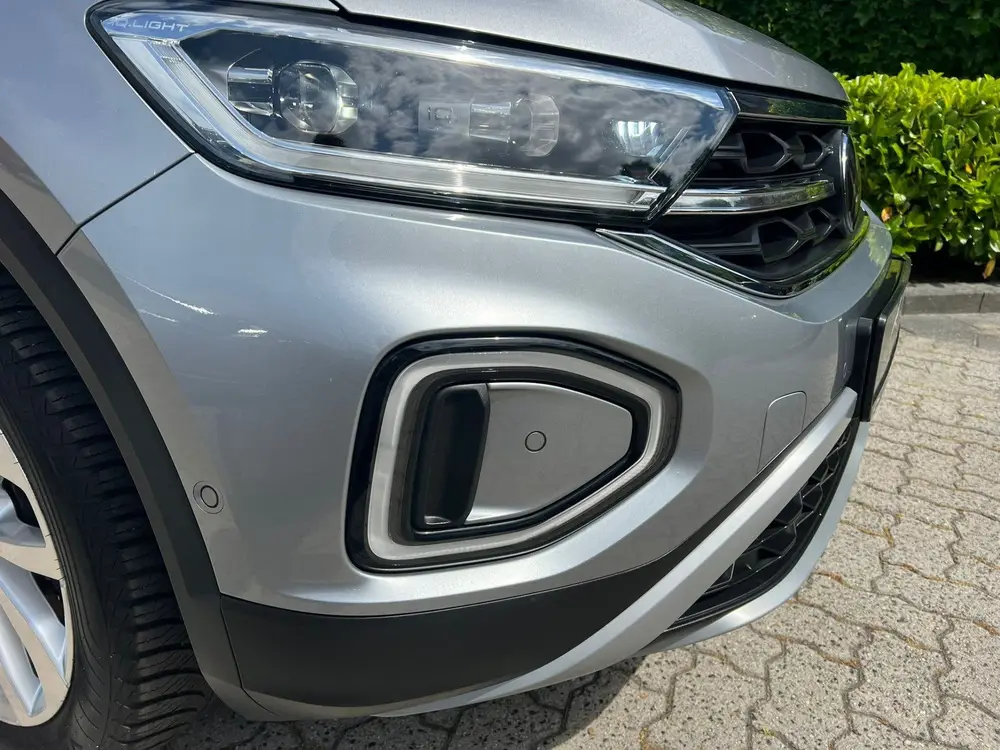 Volkswagen T-Roc 1.5 TSI Style plus virtual cockpit, stoelve uit 2023, foto 18