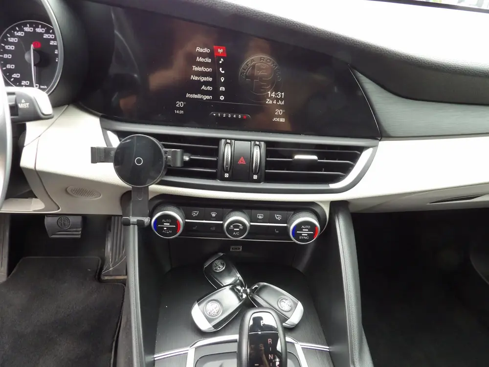Alfa Romeo Giulia 2.2 Automaat diesel / NL-Auto / Rijklaarpr uit 2019, foto 12