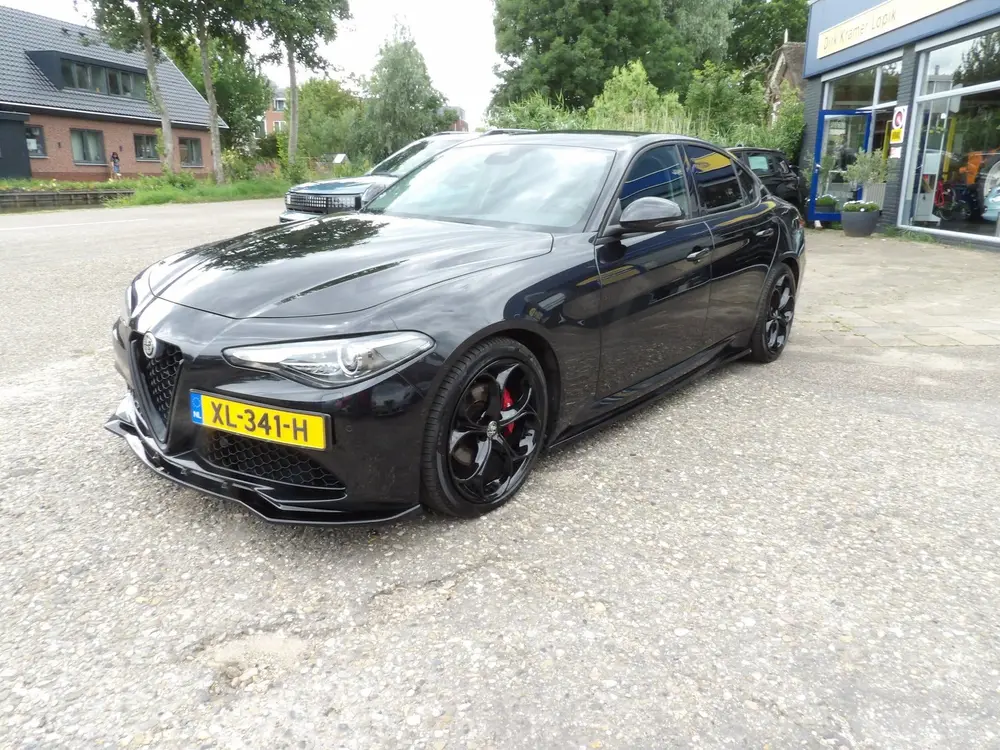 Alfa Romeo Giulia 2.2 Automaat diesel / NL-Auto / Rijklaarpr uit 2019, foto 3