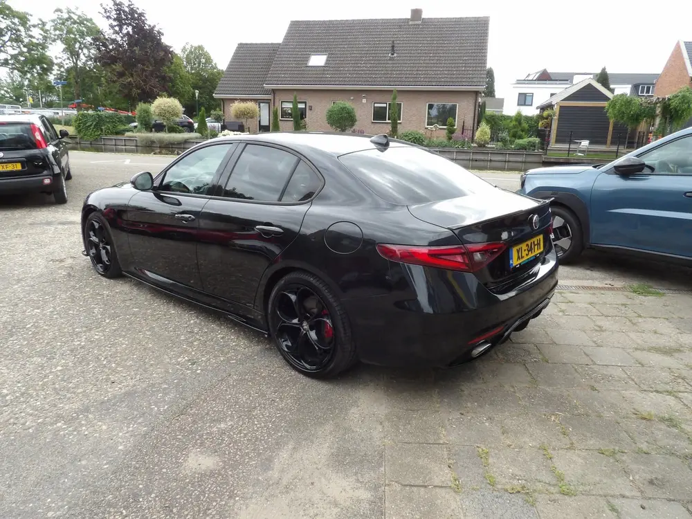 Alfa Romeo Giulia 2.2 Automaat diesel / NL-Auto / Rijklaarpr uit 2019, foto 6