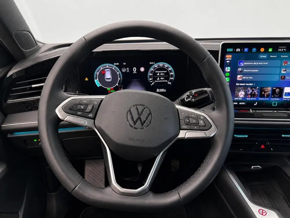 Volkswagen Passat Variant 1.5 eTSI Business Navigatie Apple uit 2026, foto 14