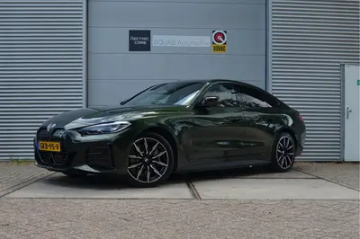 BMW i4 eDrive40 High Executive 84 kWh Trekhaak uit 2023