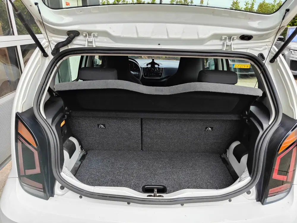 Volkswagen Up! 1.0 DAB, Lane Assist Dealer onderhouden /BTW uit 2020, foto 10