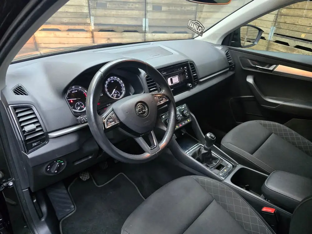 Skoda Karoq 1.0 TSI Ambition Business Navi Carplay trekhaak uit 2019, foto 3