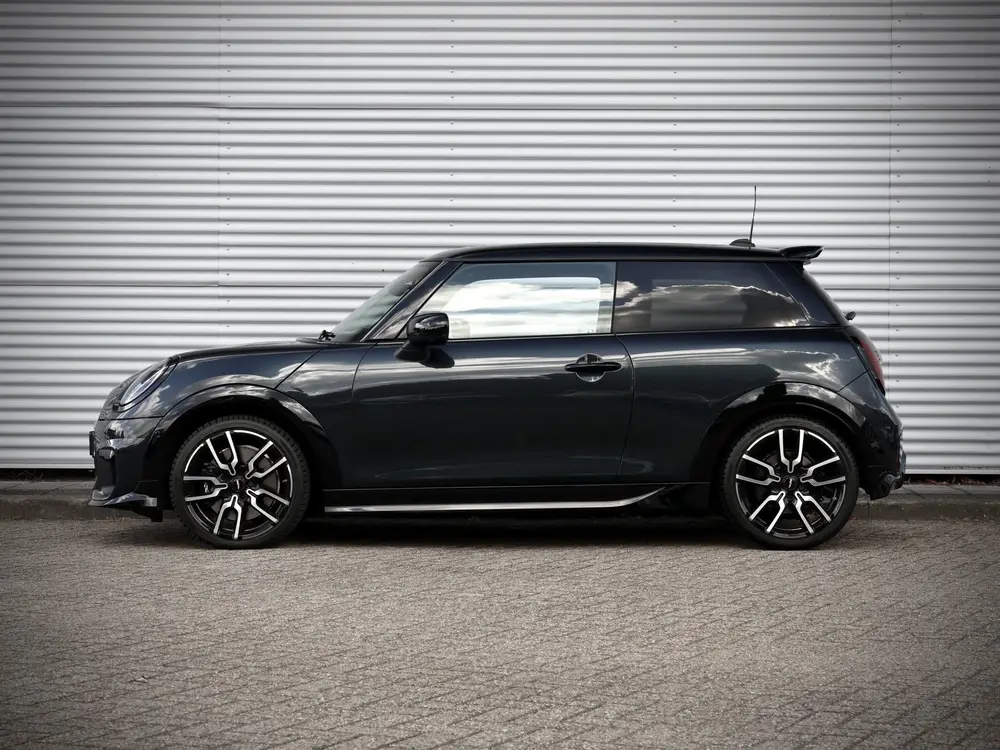 Mini Cooper S 2.0 JCW Pack XL uit 2024, foto 10