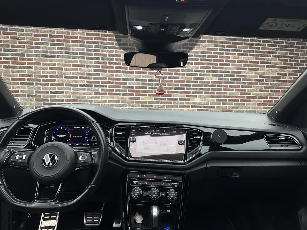 Volkswagen T-Roc 2.0 TSI 4Motion R Panorama Camera Beats Lee uit 2021, foto 10