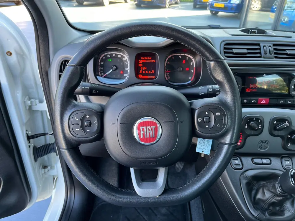 Fiat Panda 1.2 Lounge AIRCO HOGE INSTAP uit 2019, foto 11
