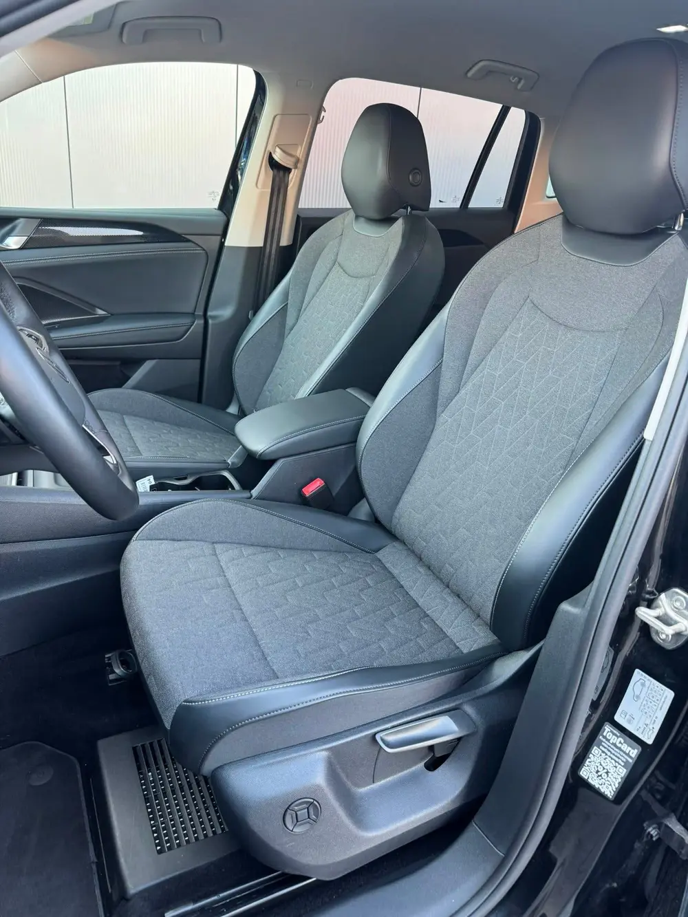 Volkswagen Tiguan 1.5 eTSI Life Edition 360 Camera / Navi / uit 2025, foto 4