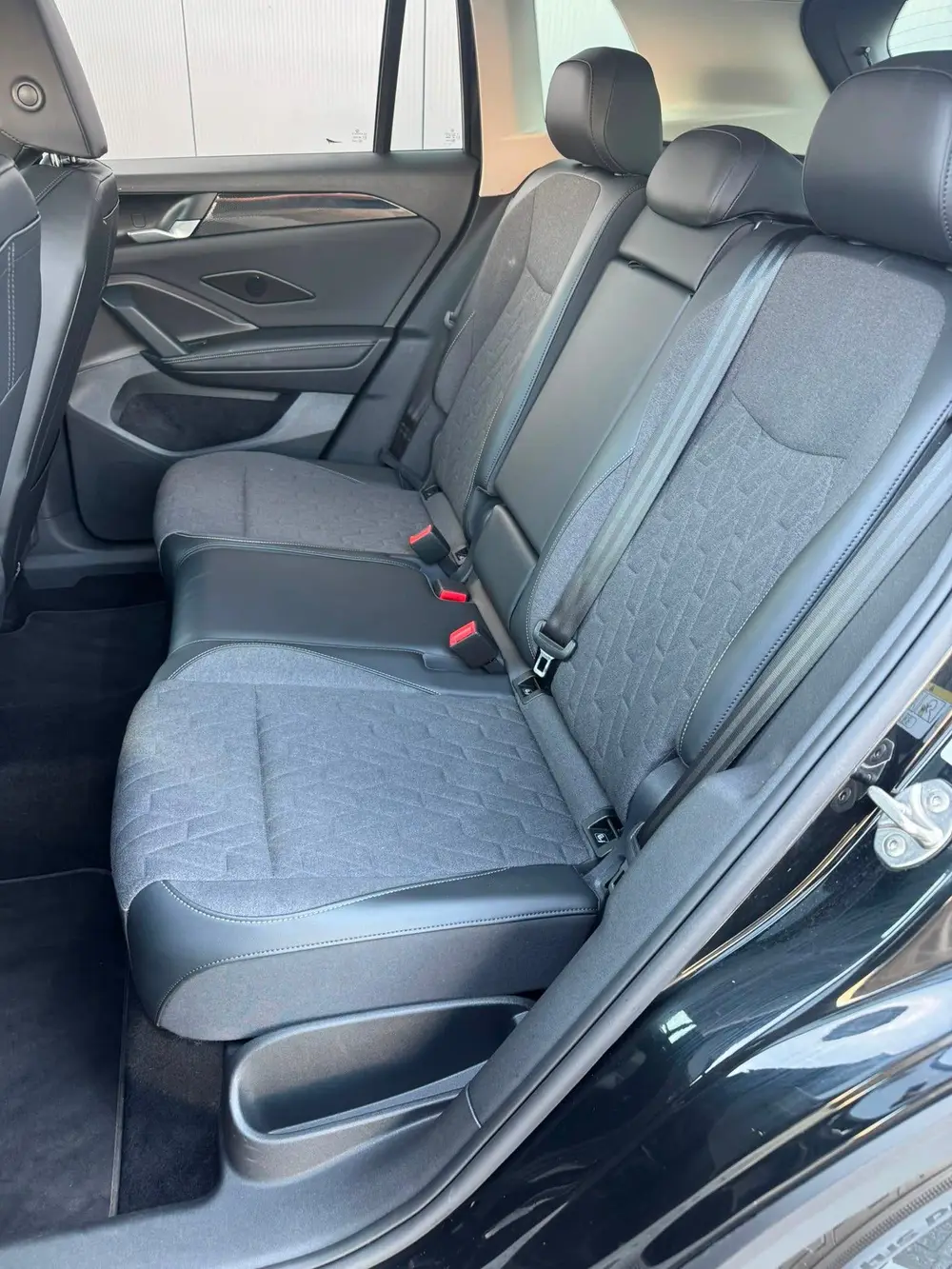 Volkswagen Tiguan 1.5 eTSI Life Edition 360 Camera / Navi / uit 2025, foto 6