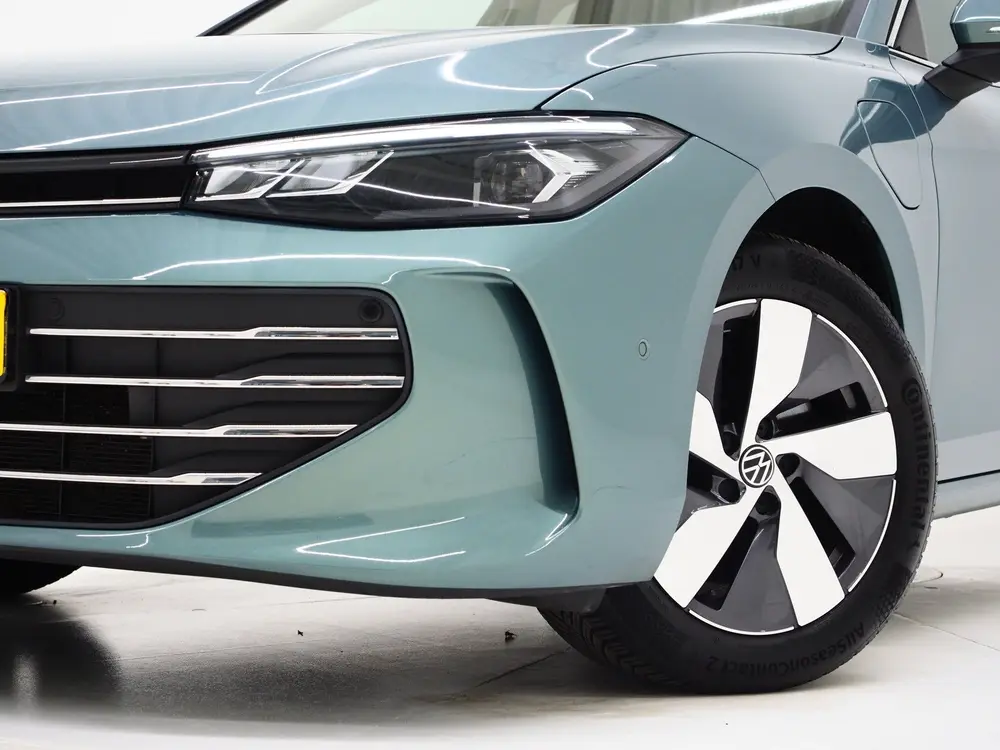 Volkswagen Passat Variant 1.5 eHybrid 204PK | Leder/Alcantar uit 2025, foto 6