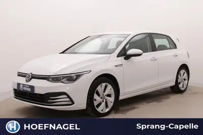 Volkswagen Golf 1.5 eTSI Style | Adaptive Cruise | Navi | St uit 2020