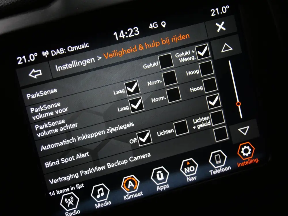 Jeep Renegade 4xe 240 PLUG-IN uit 2021, foto 8