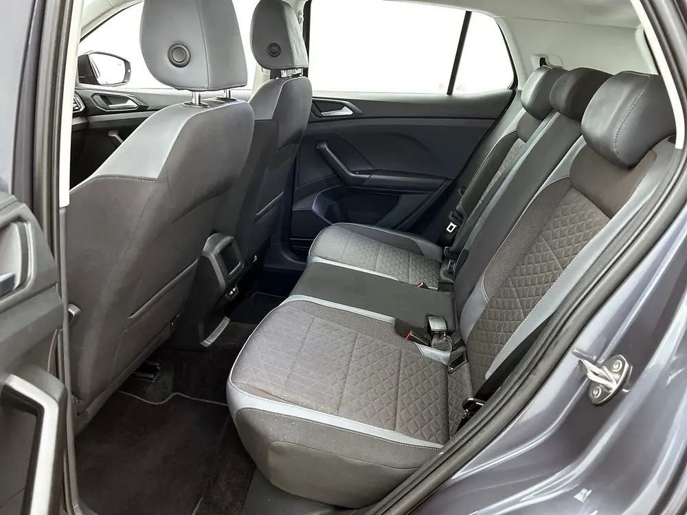 Volkswagen T-Cross 1.0 TSI R-Line | Camera | Adapative Cruis uit 2022, foto 14
