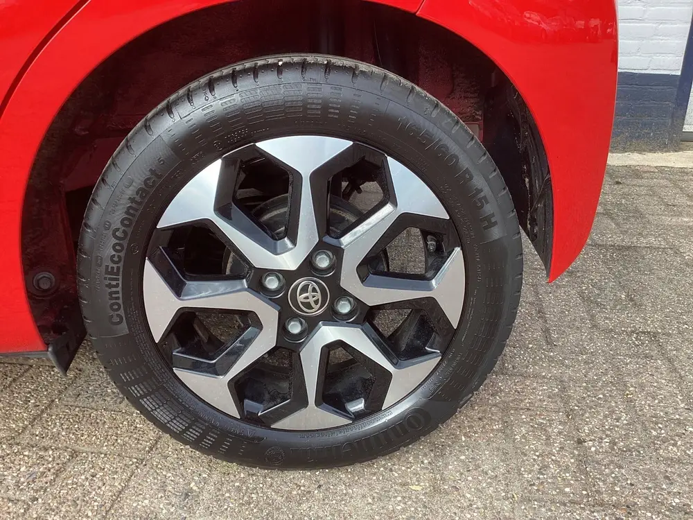 Toyota Aygo 1.0 VVT-i AUTOMAAT x-joy Airco Ecc Lm Velg uit 2019, foto 6