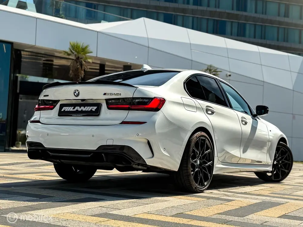 BMW 3-serie M340i xDrive High Executive Edition uit 2020, foto 2