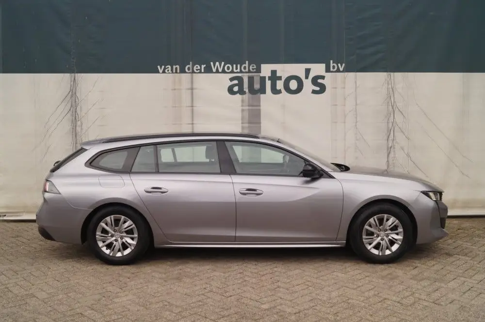 Peugeot 508 SW 1.2 PureTech 130pk Automaat Active Pack uit 2022, foto 2