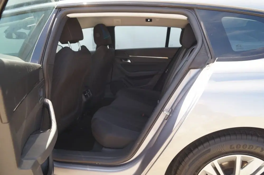 Peugeot 508 SW 1.2 PureTech 130pk Automaat Active Pack uit 2022, foto 8