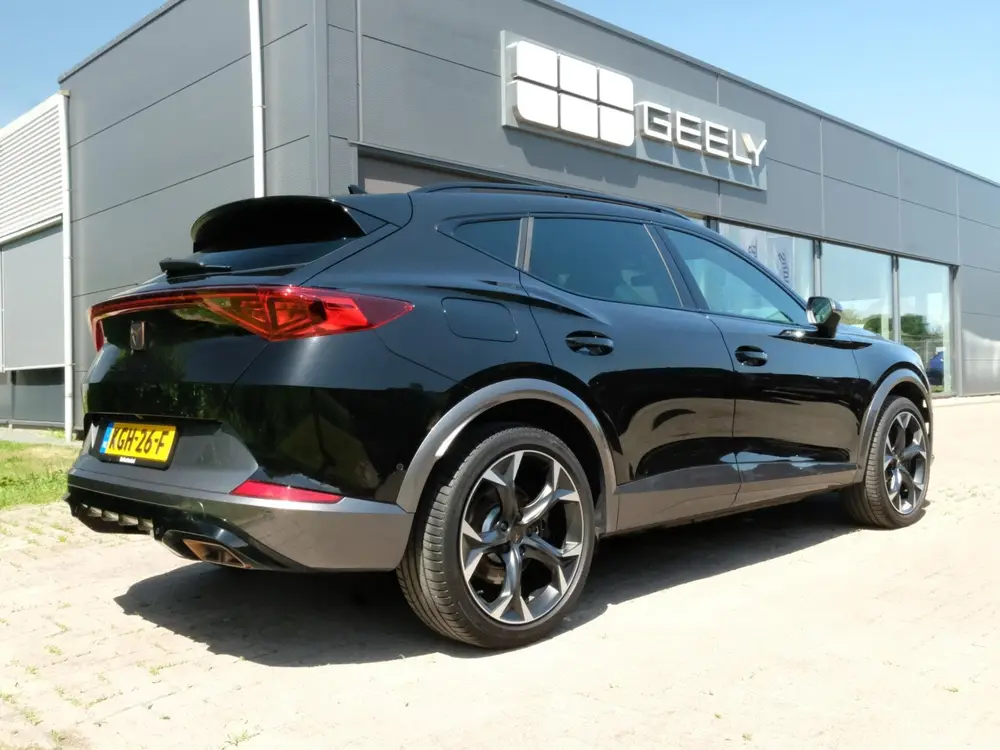 Cupra Formentor 1.4 e-Hybrid VZ Performance 245 PK uit 2023, foto 4