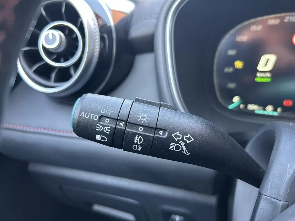 MG EHS 1.5 TGDI Luxury uit 2022, foto 12